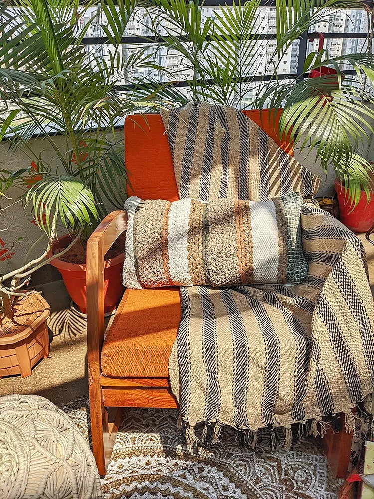 Sashaa World Striped Throw Medium with Tasselled Edges Colour Charcoal