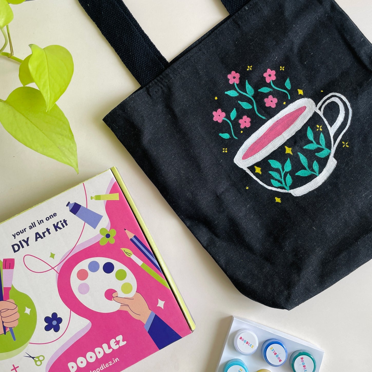 Black Tote Bag Kit