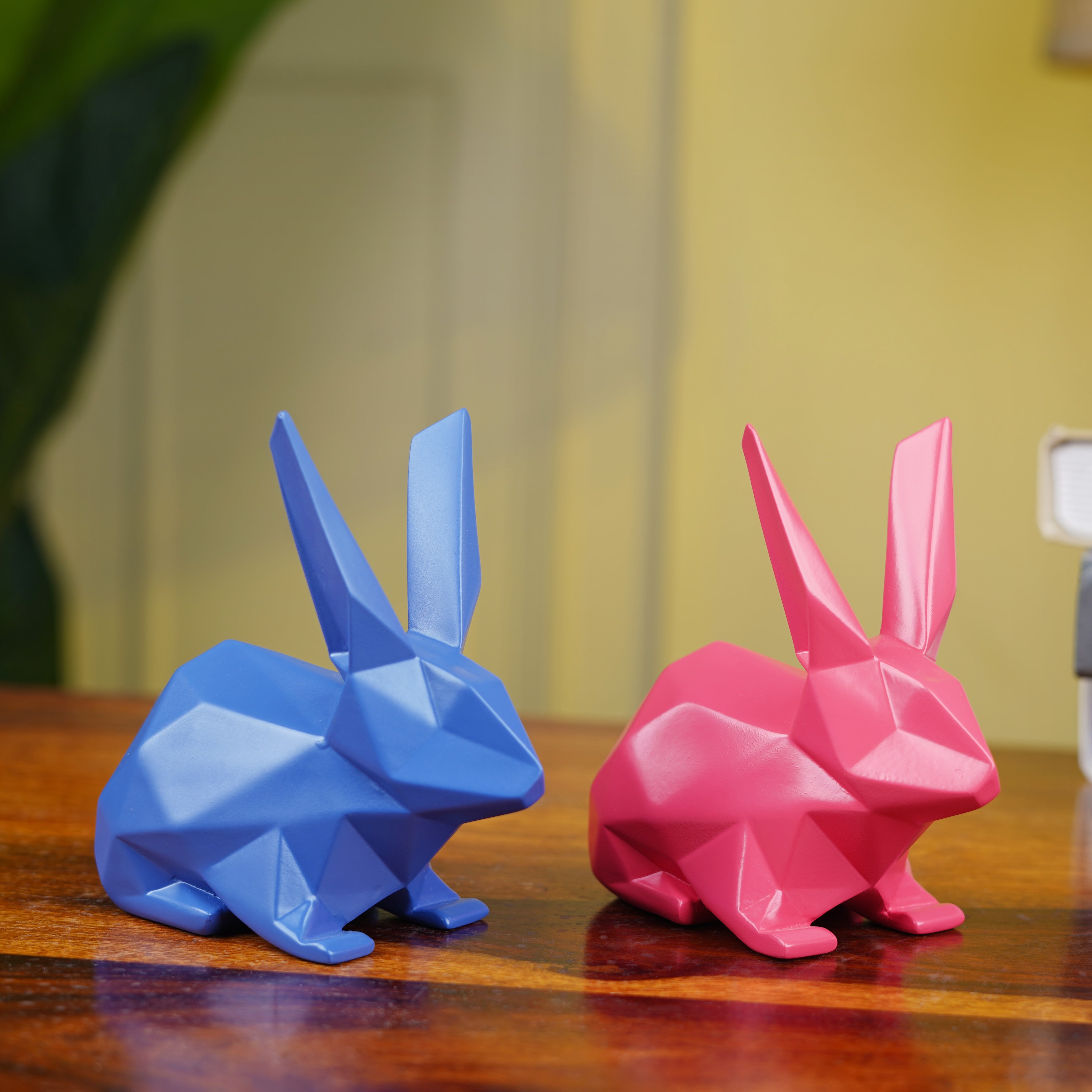 Artarium Origami Rabbit Idol