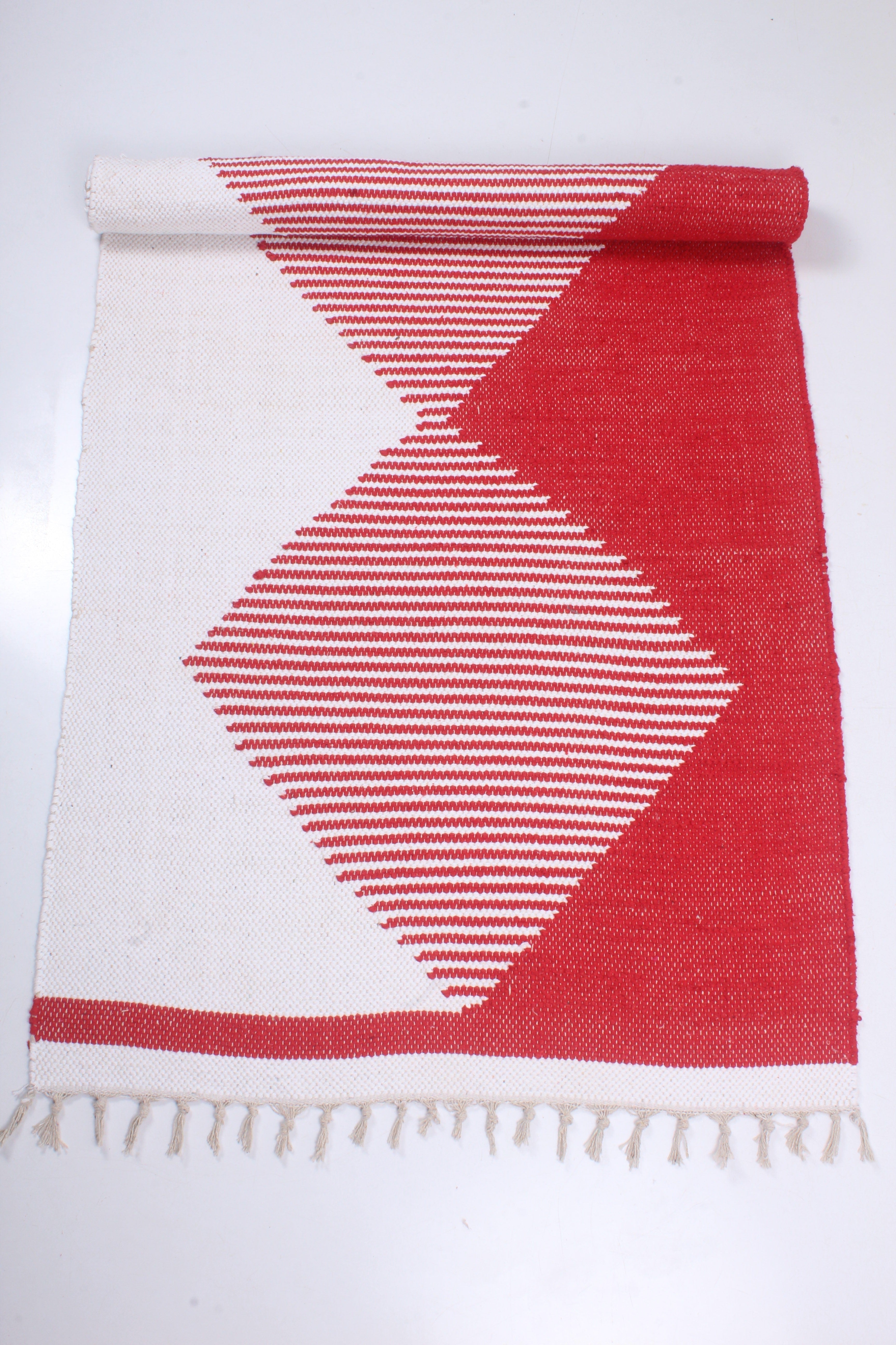 Shramdaan Pure Handwoven Yoga Mats A Natural Choice