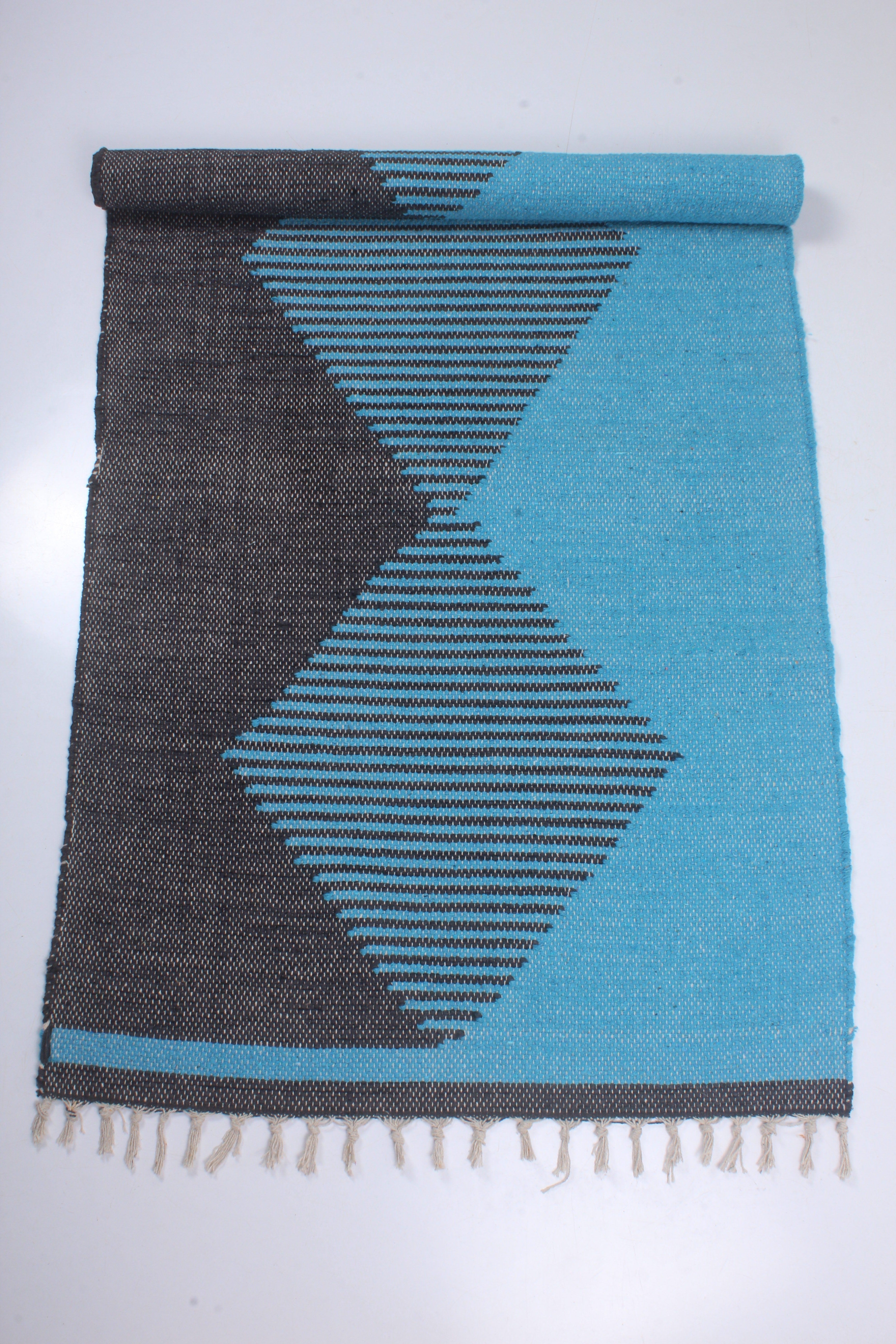 Shramdaan Blue black Cotton Cut Shuttle Yoga Mat with Geometric Design