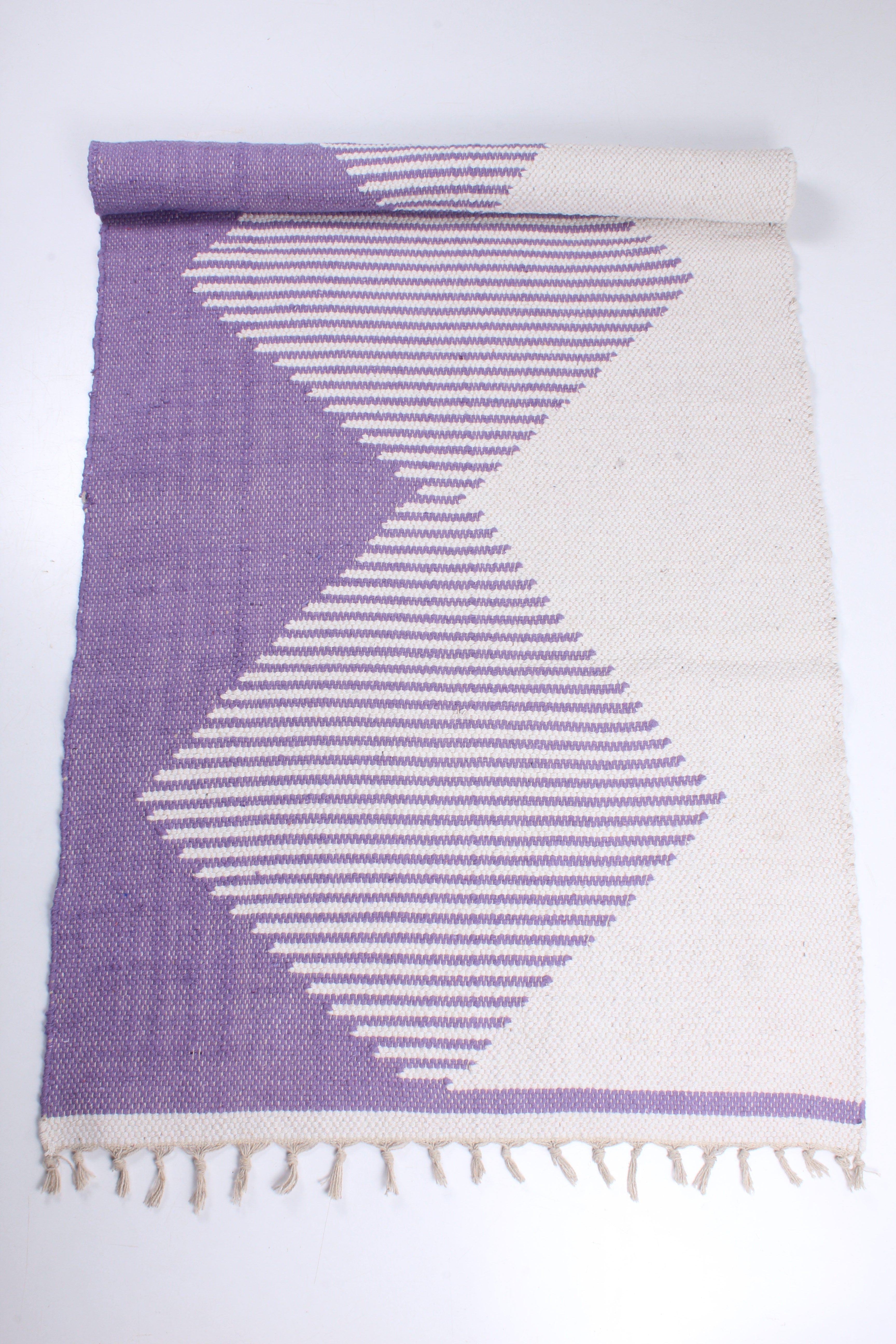 Shramdaan Cut shuttle Rug with Diamond Pattern