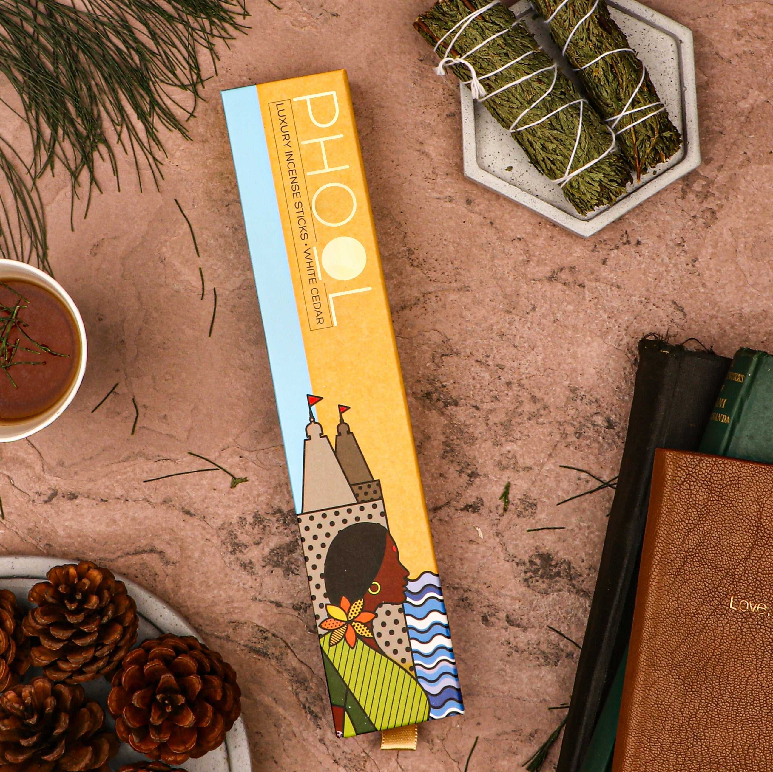 Phool Natural Incense Sticks White Cedar - 40 Sticks