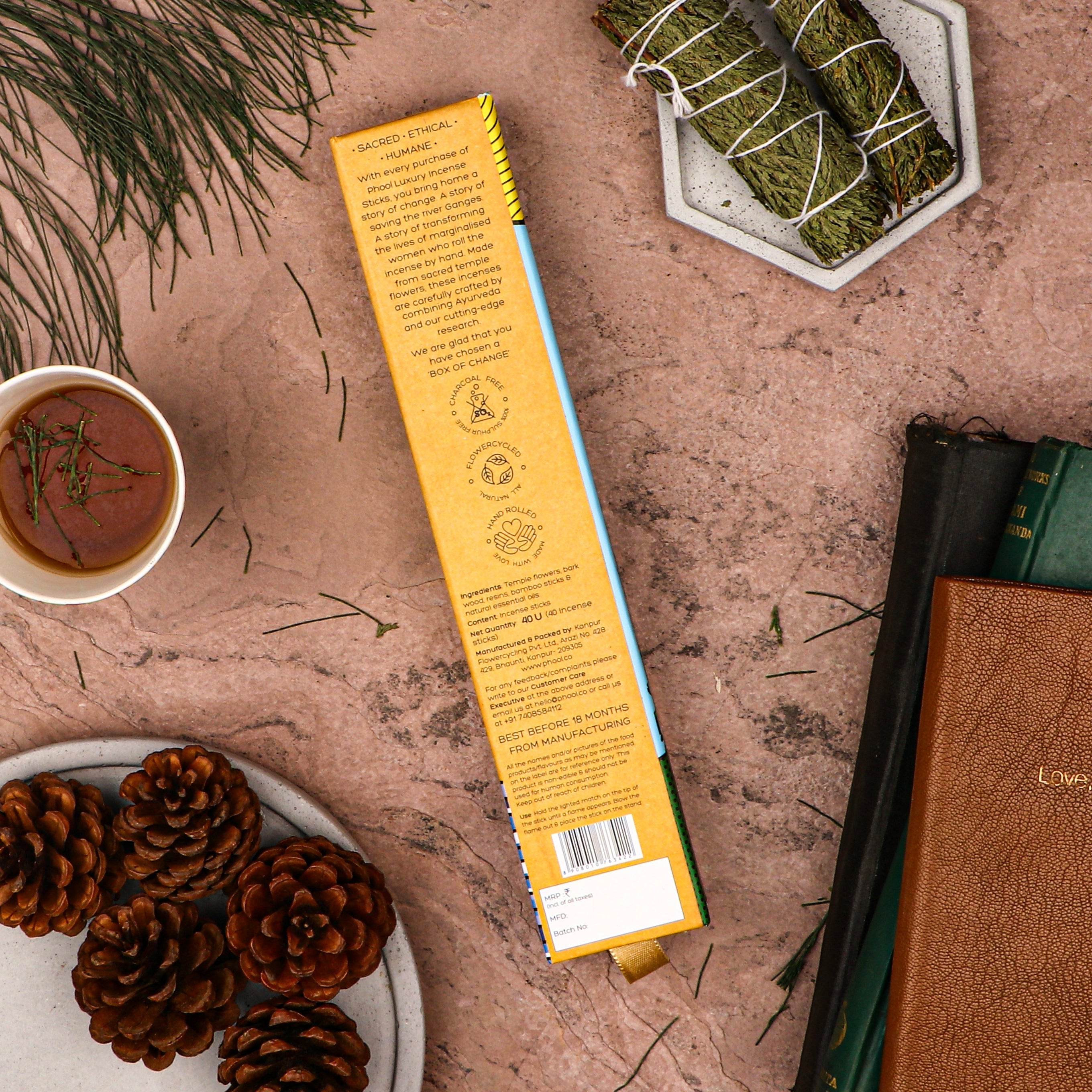 Phool Natural Incense Sticks White Cedar - 40 Sticks