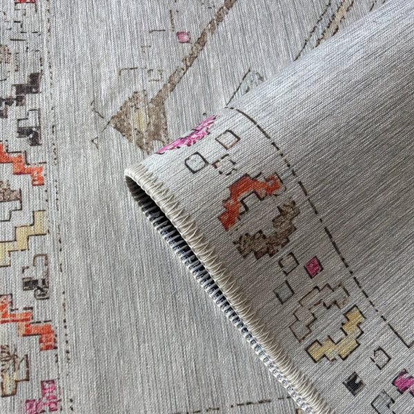 Leona Area Rug