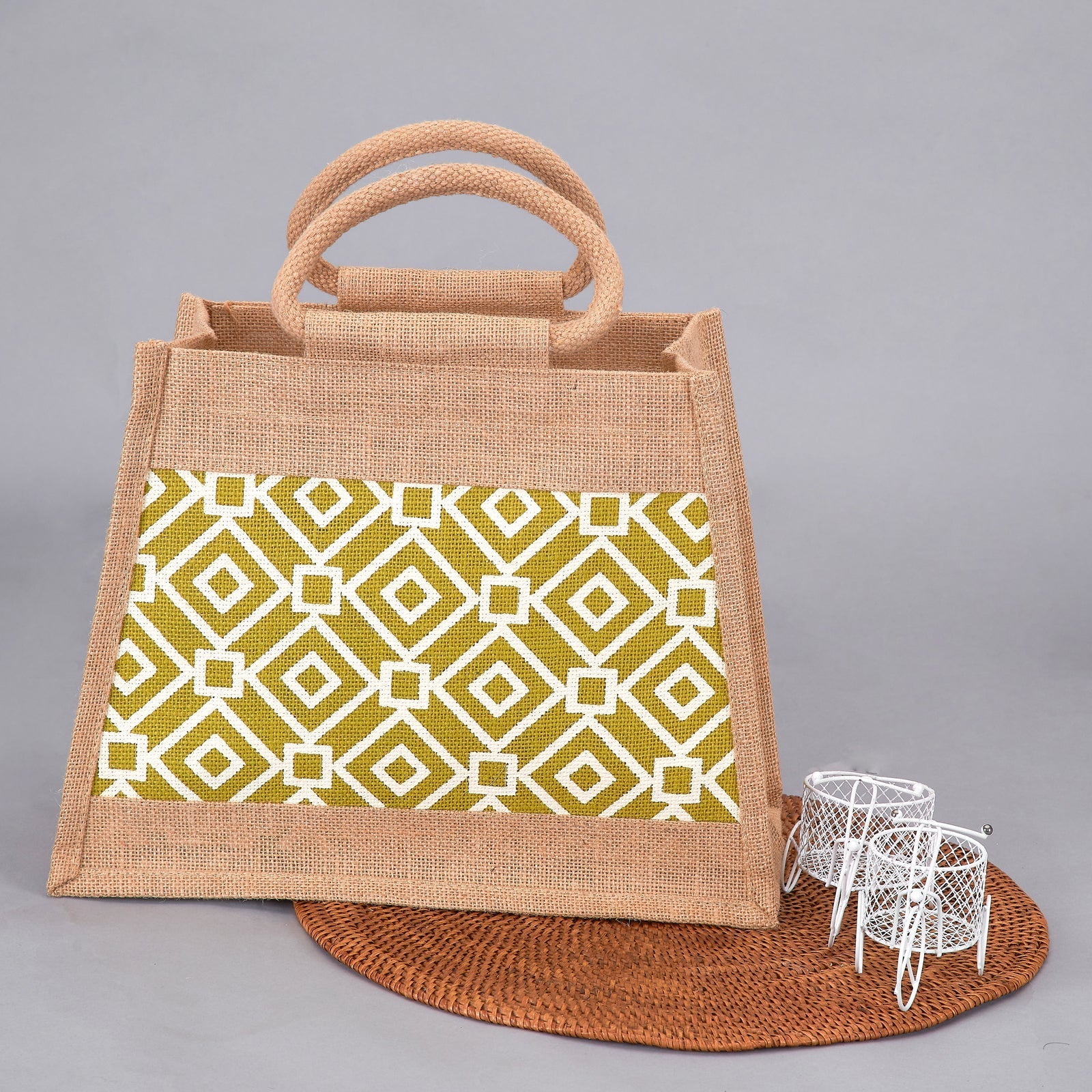 Jute Cottage Taper Zipper Lunch Bag 100% Genuine Jute