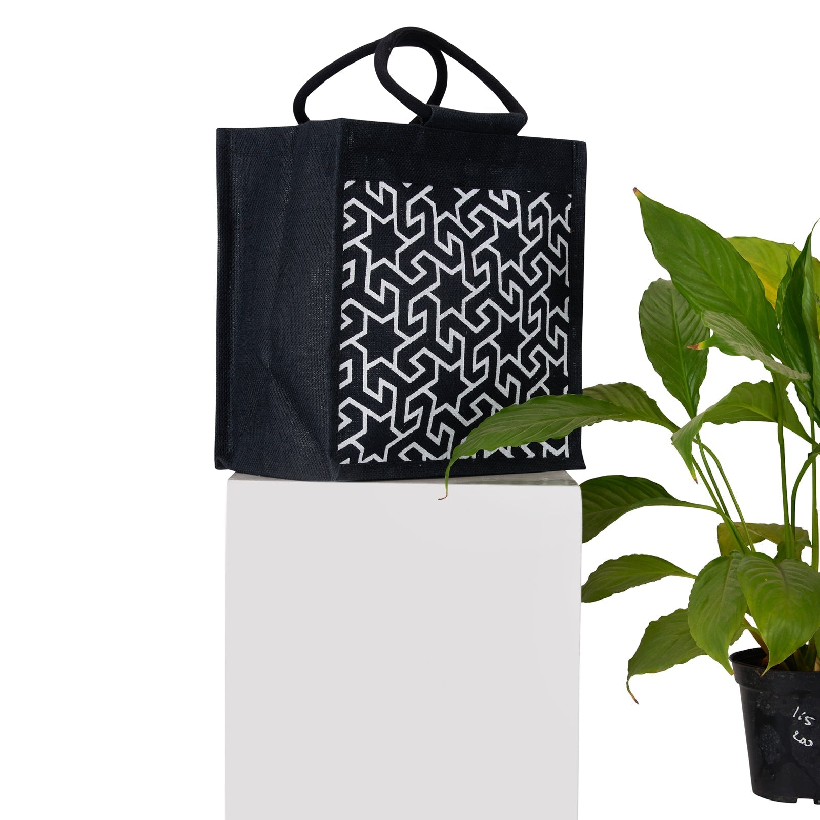 Jute Cottage Geometric Motif Print Lunch Zipper