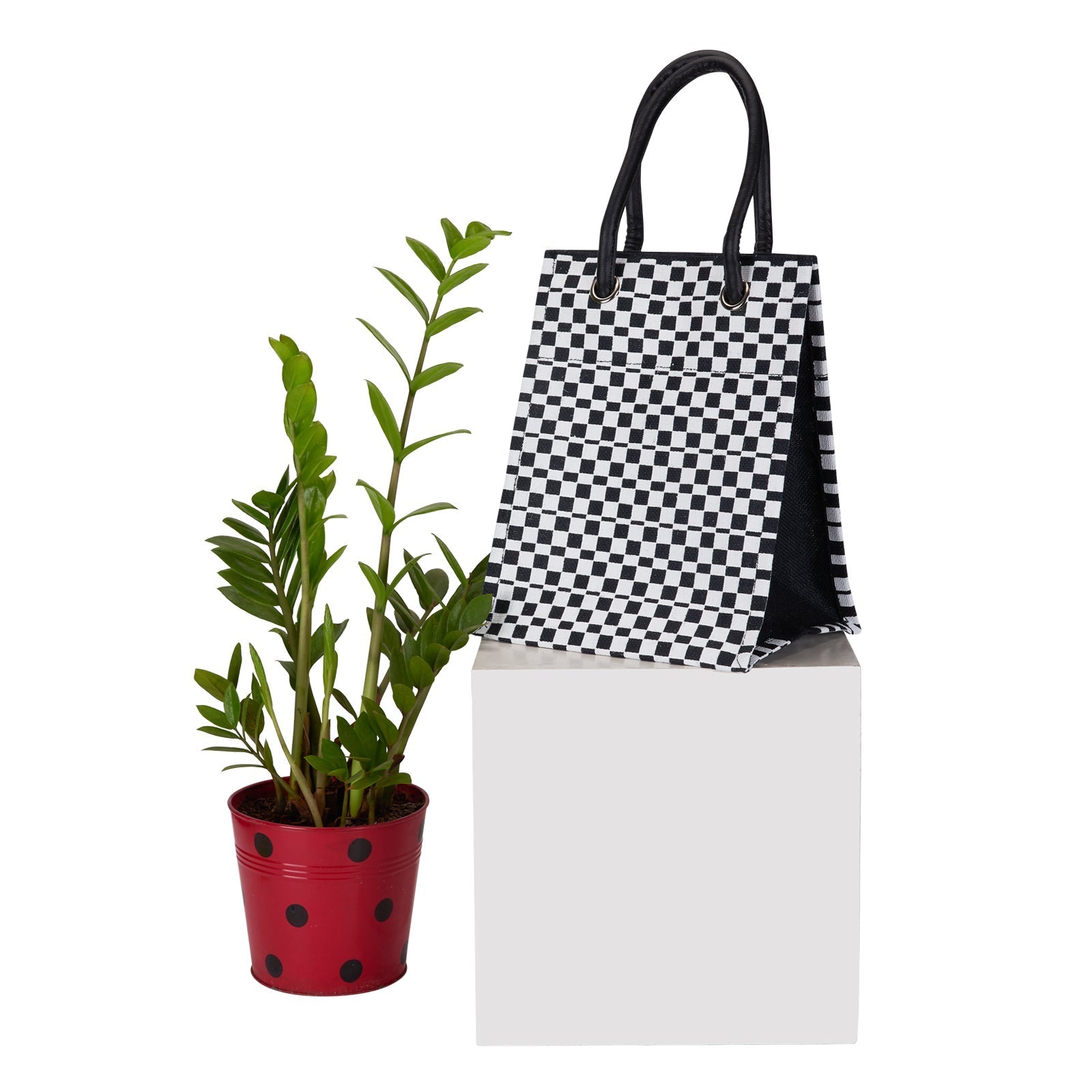 Jute Cottage Check Print Big Eyelet Lunch Bag With Bottom Board 100% Genuine Jute